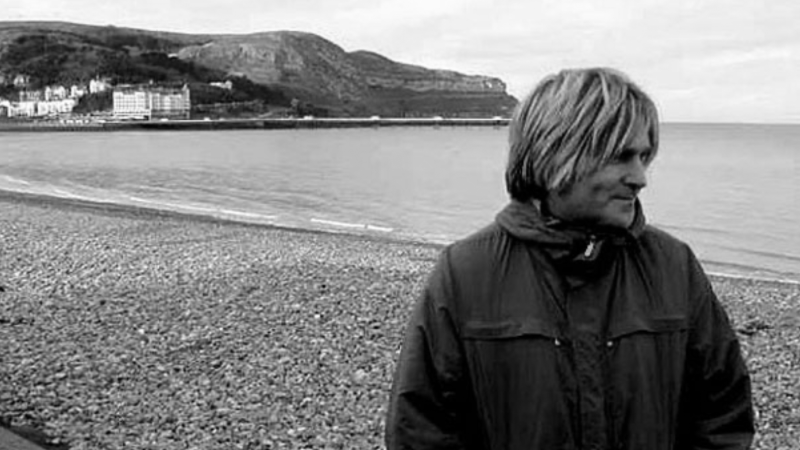 Mike Peters, Llandudno beach